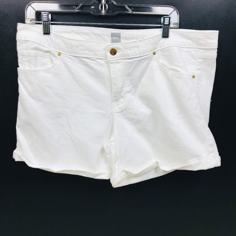 Mossimo White Cuffed Jean Stretchy Shorts